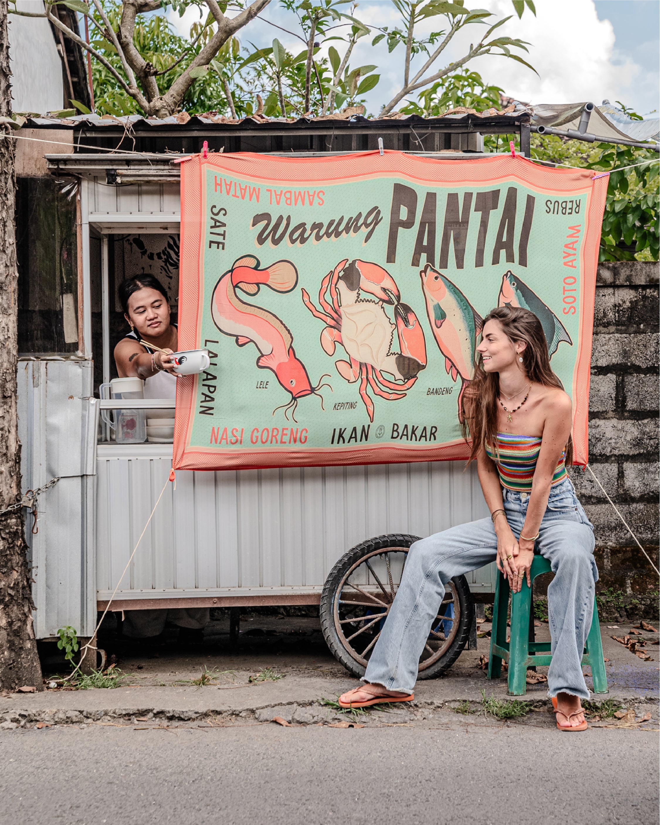 Sarong Warung Pantai